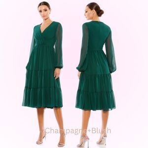 Mac Duggal Ieena | 55637 Bishop Sleeve V Neck Chiffon Dress Size 10 NEW